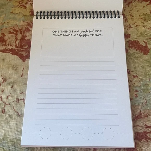 Set of 2 Encouraging Journals 🌺 - Picture 8 of 9